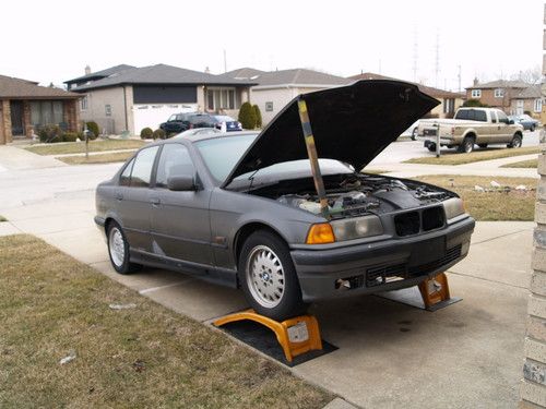 1995 325i starts and runs needs some work