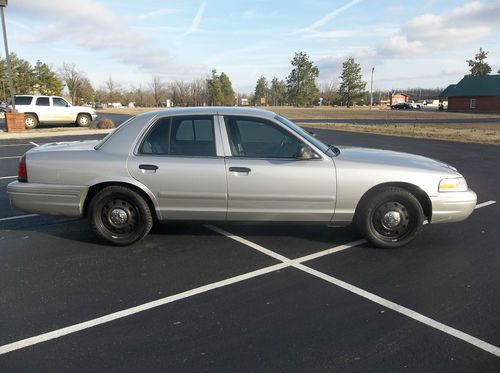 2008 ford crown victoria police interceptor no reserve! one owner!