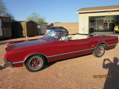 1966 oldsmobile cutlass convertible - totally restored, beautiful car!