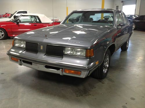 1987 oldsmobile cutlass supreme  coupe 2-door 5.0l