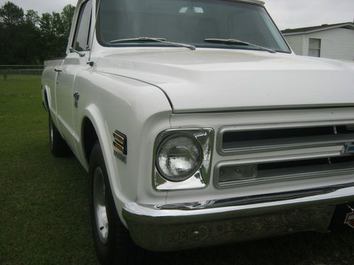 Super clean 1968 short bed chevrolet c10