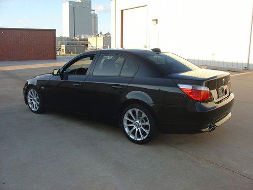 Super clean 2004 bmw 545i  fully loaded just service worry free