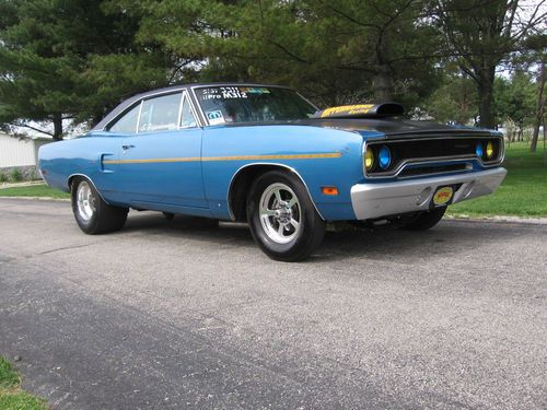 1970 plymouth roadrunner base 7.2l