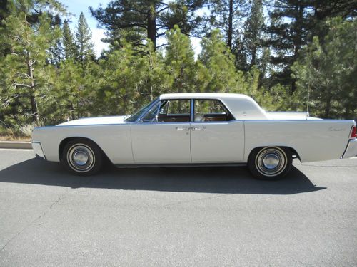 1961 lincoln continental hardtop