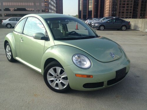 09 vw beetle s coupe gecko green leather 2.5l 5 cyl fun zippy efficient