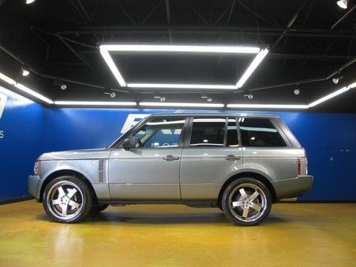 Land rover range rover supercharged awd custom 22 inch wheels dvd entertainment