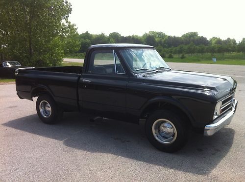 1967 chevrolet c-10 350 v8 muncie 4 sp very nice truck needs very little