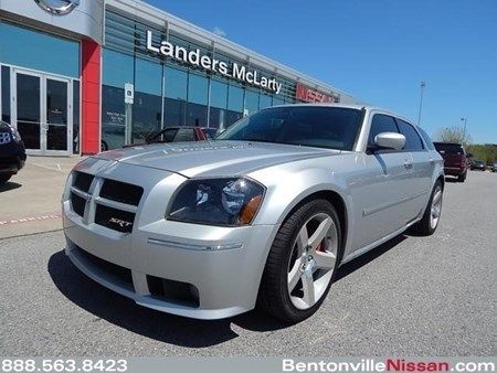 2007 dodge magnum srt8 wagon 4-door 6.1l