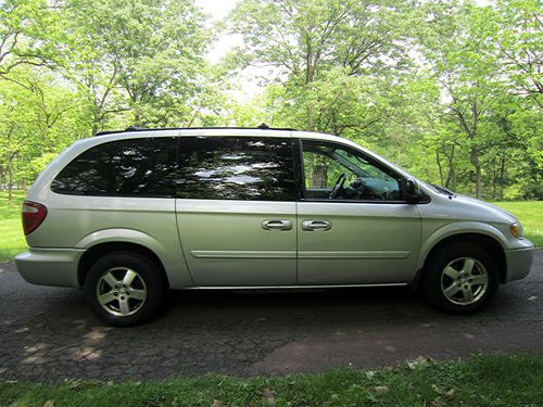 2005 dodge grand caravan sxt mini passenger van 4-door 3.8l no reserve