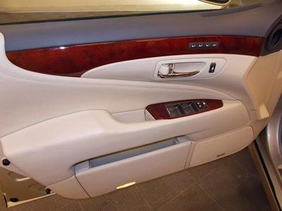 NEW TIRES MOONROOF 1 OWNER LEATHER 6 DISK BLUE TOOTH SMARTACCESS FULL TIME AWD, image 14