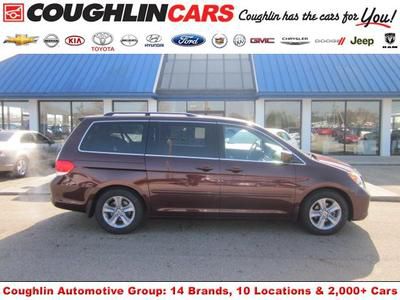We finance! 2010 honda odyssey touring nav dvd sunroof leather only 37k mi!!
