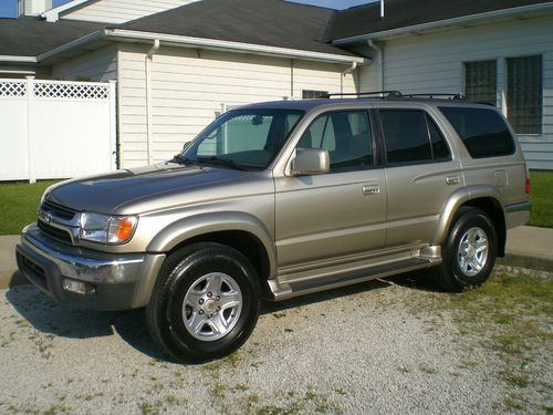 2001 toyota 4runner sr5 4x4 loaded super clean no rust low miles runs perfect