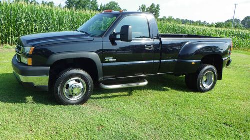 2006 chevrolet silverado lt 3500 dually duramax 4x4 reg. cab rare only 98k miles