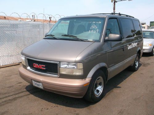 2001 gmc safari, no reserve