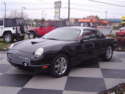 Low miles * 2002 ford thunderbird hardtop convertible * auto trans * leather