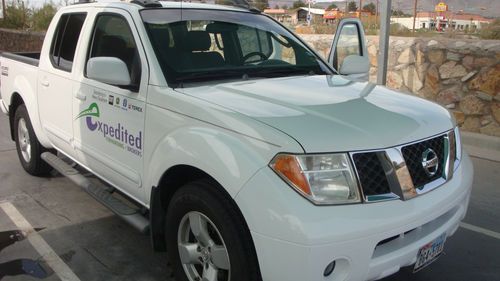 2005 nissan frontier le crew cab pickup 4-door 4.0l