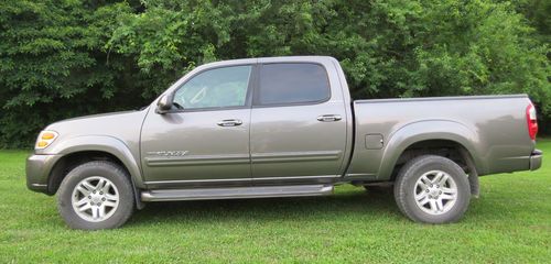 2004 toyota tundra limited crew cab 4x4 pickup 4-door 4.7l phantom gray