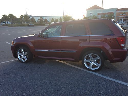 2007 jeep grand cherokee srt8 sport utility 4-door 6.1l