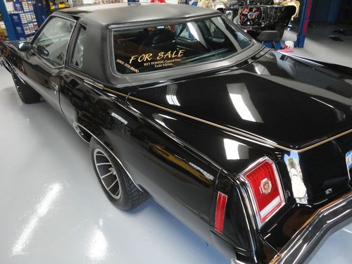 *** 1977 PONTIAC GRAND PRIX, SJ - TRIPLE BLACK ****, image 2