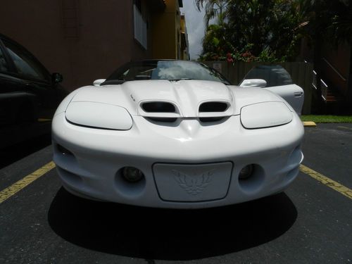 2002 pontiac firebird trans am convertible 2-door 5.7l