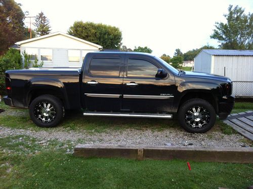 Black denali gmc sierra 20" wheels chrome 6.2l lifted