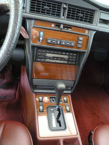 1988 Mercedes-Benz 190E 2.3 Sedan 4-Door 2.3L, image 10