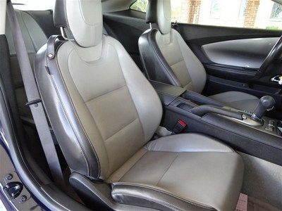 RS Blue 2LT Coupe 3.6L 323HP Automatic Auto Leather Tan Warranty Silver Stripes, image 24