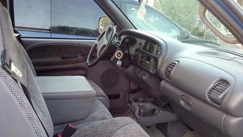 1999 dodge ram lramie slt extended cab 4 door