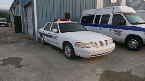 1999 ford crown victoria
