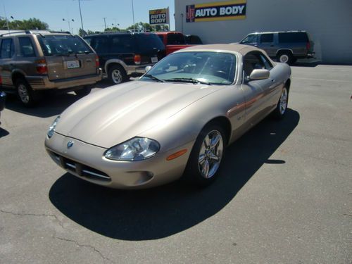 1999 jaguar xk8 base convertible 2-door 4.0l