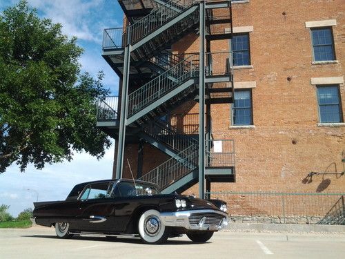 1959 t-bird single family owned  *** no reserve ***