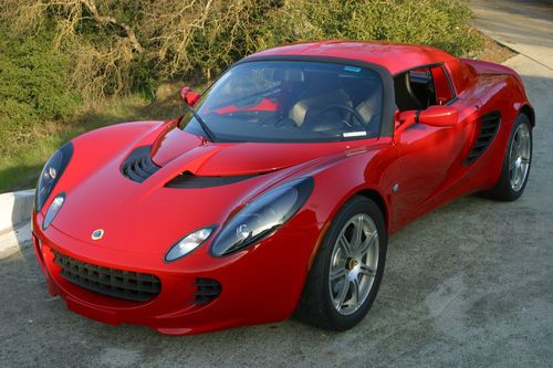 2005 lotus elise convertible 2-door 1.8l under 1600 miles!