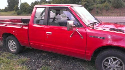 nissan datsun 720 pickup truck, image 5