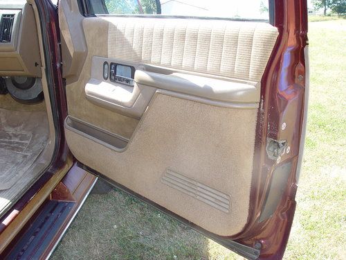 1992 GMC / CHEVY / CHEVROLET SUBURBAN 4X4 4WD - RELIABLE - NEW TIRES - 4WD WORKS, US $2,500.00, image 10