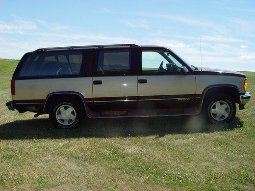 1992 GMC / CHEVY / CHEVROLET SUBURBAN 4X4 4WD - RELIABLE - NEW TIRES - 4WD WORKS, US $2,500.00, image 14