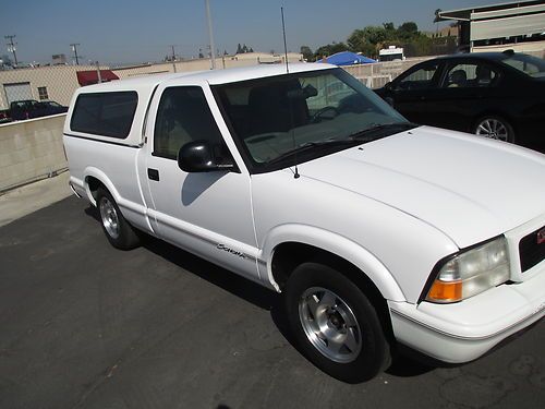 1998 gmc sonoma sl standard cab pickup 2-door 2.2l