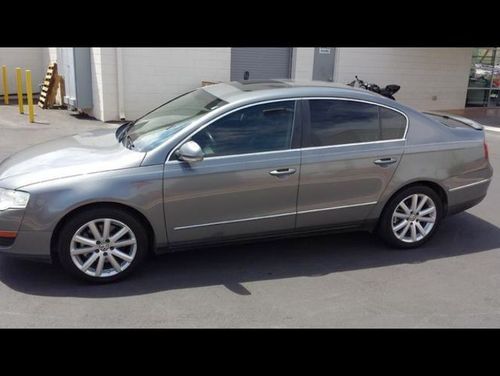 2007 Volkswagen Passat 2.0T Sedan 4-Door 2.0L, image 2
