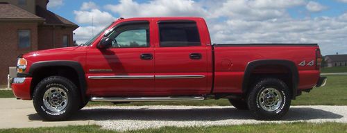 2005 gmc sierra 2500hd crew cab 4x4- one owner-56,000 miles-clean!