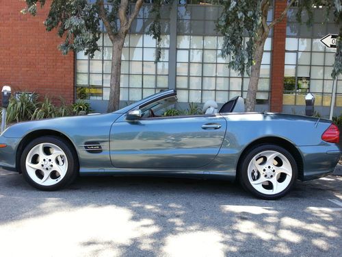 2004 mercedes-benz sl600 convertible 2-door 5.5l