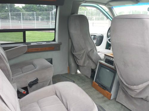 1998 GMC Savana 1500 SLE Standard Passenger Van 3-Door 5.7L, US $3,200.00, image 6