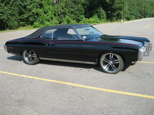 Pontiac: 1968 grand prix - black