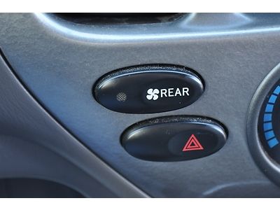 Limited leather front rear DVD Navigation Bluetooth heated seats sunroof towing, image 36