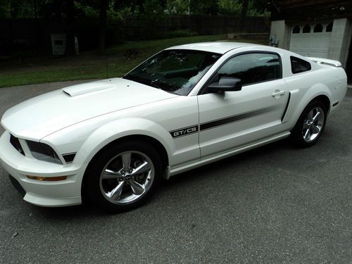 2007 mustang gt/cs like new never titled