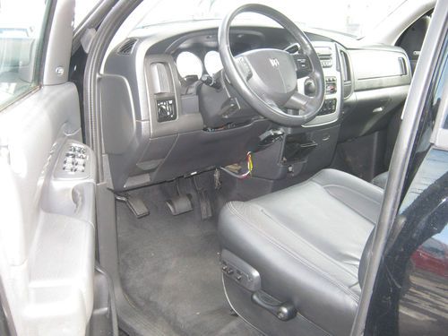BLACK CREW CAB DIESEL  4X4, image 8
