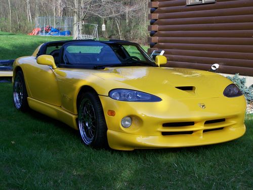 2001 dodge viper r/t-10 convertible 2-door 8.0l