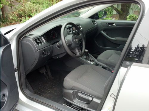 2011 VW Jetta, Practically New, Factory Bumper-Bumper Warranty, 14k mi, US $13,900.00, image 5