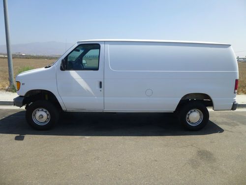 Ford E-150 4X4 Cargo Van 121k Original Miles Heavy Duty Clean Van LOW RESERVE, image 2