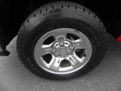 ST Manual 3.7L CD Rear Wheel Drive Tires - Front All-Season Chrome Wheels ABS, image 9