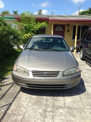 1999 toyota camry ce sedan 4-door 2.2l, clean title, automatic!