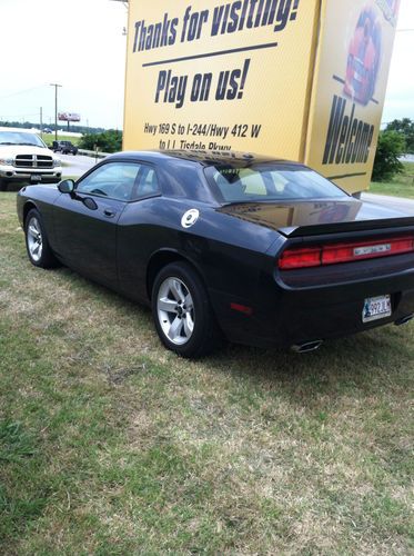 2010 dodge challenger r/t, hemi v-8, 6-speed manual, leather, moonroof, nice